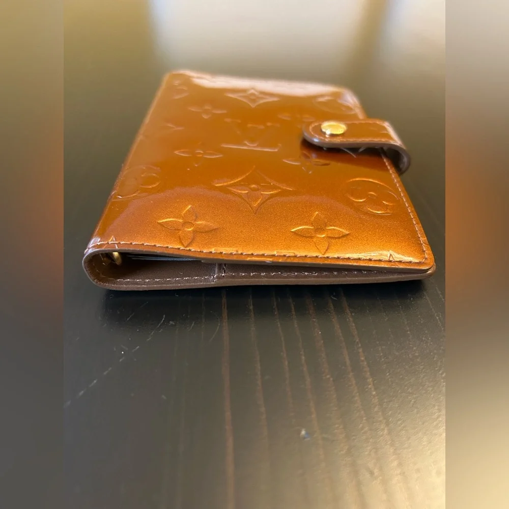 Louis Vuitton Vernis BRONZE agenda pm EUC with COA - Picture 12 of 14